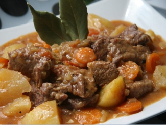 Carne Guisada (Latin beef stew)