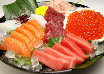 Món hải sản Sashimi