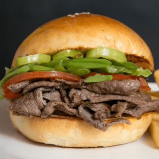 Bánh mì kẹp thịt Churrasco Chile