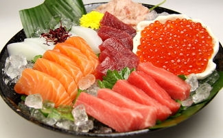 Món hải sản Sashimi