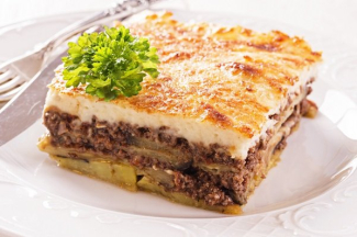 Thịt băm đúc lò phô mai Ricetta moussaka